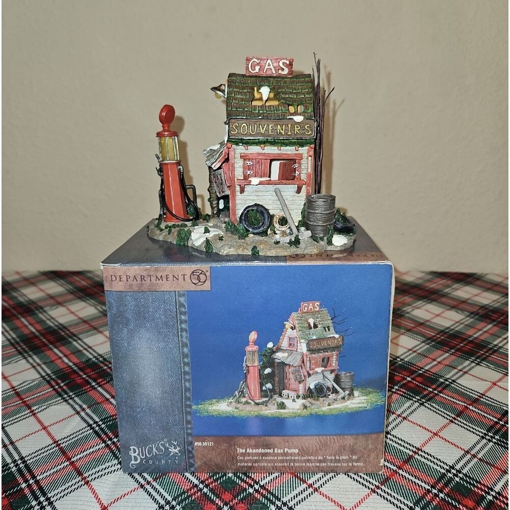Department 56 "The Abandoned Gas Pump" Buck's County Village Accessory Decor